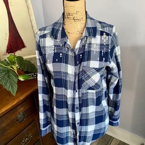Mudd Juniors L Button Up